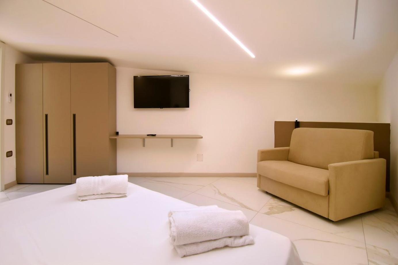 Belma Aparthotel And Rooms Marina di Camerota Exterior foto